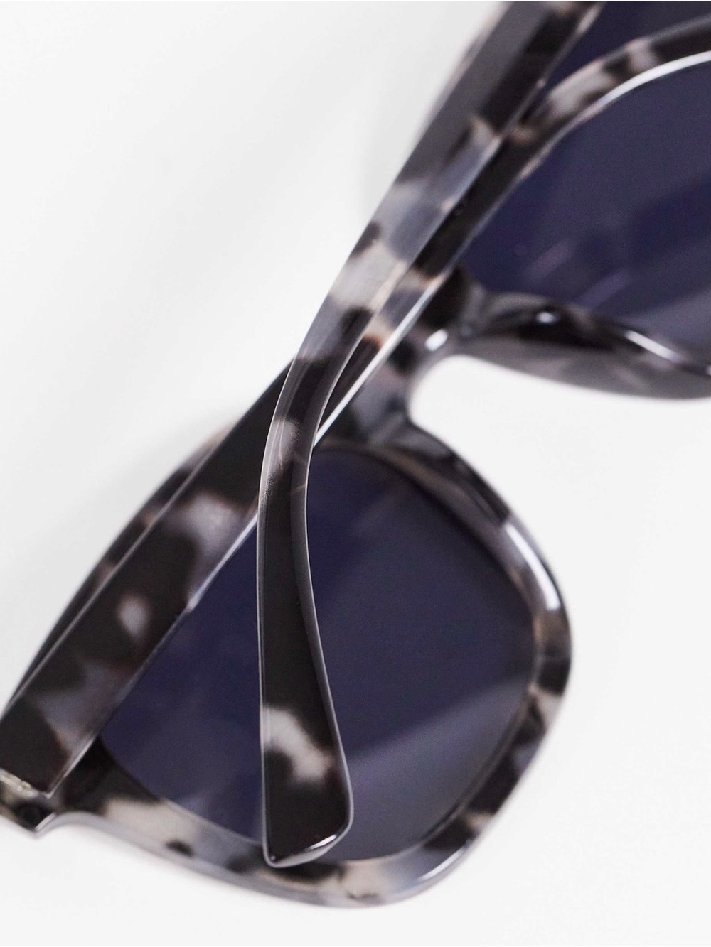 AJ Morgan Line Up Square Sunglasses In Gray Tort - Picture 2 of 4